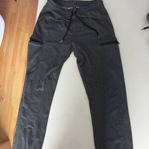 Under Armour Men’s Jogger Pants – Size Medium – Lightly Worn